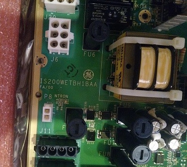 GE IS215WETAH1BB PLC di controllo industriale Mark VI General Electric