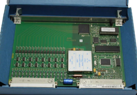 ABB 81AA03 GJR2394100R1210 Modulo di uscita analogo utilizzato per l'uscita di segnali analogici