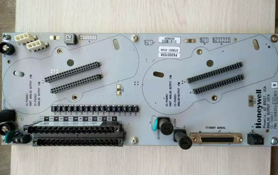 CC-TAOX11 Honeywell Analog Output Module IOTA Module DCS Parti in magazzino