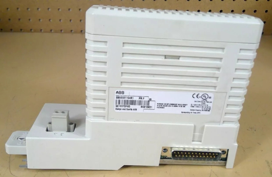ABB BC810K02 3BSE031155R1 3BSE038692R1 Unità di interconnessione CEX-bus