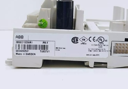 ABB TU837V1 3BSE013238R1 Extended Module Termination Unit 8x1 Fused Isol. Segnali