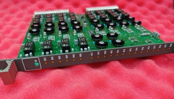 ABB 89NU04B-E GKWE853000R0200 Modulo di accoppiamento per sistemi di controllo industriali