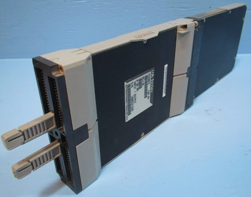 Foxboro P0400YE FBM04 0-20 MA Modulo di interfaccia contiene quattro canali di ingresso analogici Dc e quattro canali di uscita