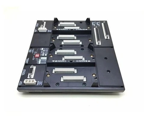 Foxboro P0926HF Standard 200 Series Baseplates 0A Identificazione della baseplate Fornire il modulo montato su rotaia DIN
