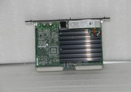 GE IC698CPE030 PACSystems RX7i Controller Central Processing Unit per sistemi PLC