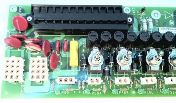 IS200EPDMG1B Modulo di distribuzione di potenza dell'eccitatore GE 125 V Corretto di circuito a corrente continua Corretto di protezione dei terminali di ingresso/uscita