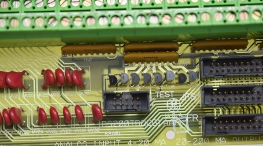 DS200TBQCG1A GE RST Modulo di terminazione di ingresso/uscita elettrico analogico