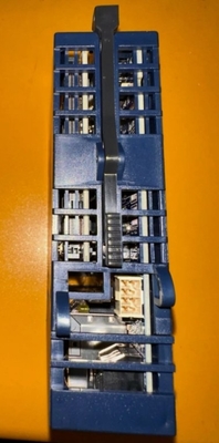 IC695CPE305 GE Eseguire il controllo in tempo reale dei processi delle macchine e dei sistemi di distribuzione dei materiali