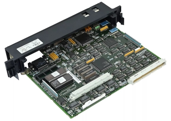 IC697CPU771 CPU PLC GE 12 MHz Unità di elaborazione centrale espandibile Single Slot CPU fino a 8K I/O analogici