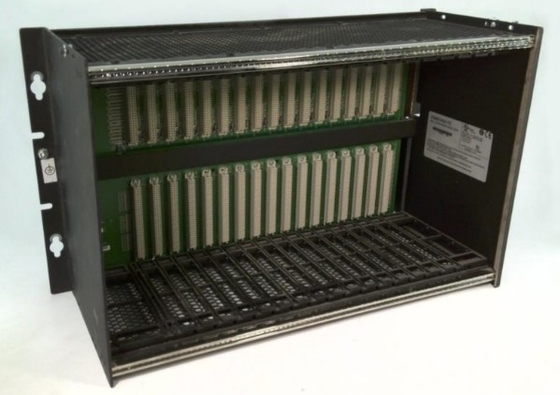 IC698CHS117 GE Rack 17-slot Montaggio anteriore posteriore I/O VEM CPU Moduli di supporto Assemblaggio opzionale del ventilatore di raffreddamento