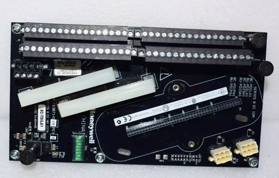 Honeywell 8C-TDILA1 Serie 8 Modulo di ingresso digitale 24V IOTA Rivestito