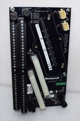 Honeywell 8C-TDILA1 Serie 8 Modulo di ingresso digitale 24V IOTA Rivestito
