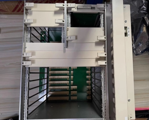 RF533 3BSE014227R1 BB510 3BSE001693R2 ABB Subrack 12SU Compreso il piano di fondo