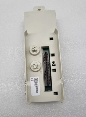 TP858 3BSE018138R1 ABB Piastra di base per modulo di interfaccia DDCS
