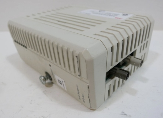 RFO800 P-HB-RFO-80010000 Interfaccia per moduli PLC ABB per sistemi di automazione industriale