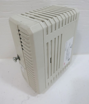 RFO800 P-HB-RFO-80010000 Interfaccia per moduli PLC ABB per sistemi di automazione industriale