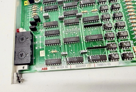 70AB01C-ES HESG 447224 R2 ABB Pannello di controllo del modulo di uscita binario