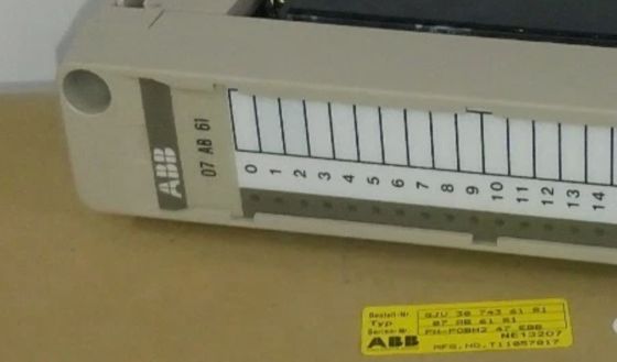 07AB61R1 GJV3074361R1 ABB Modulo di uscita