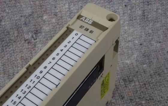 07EB61R1 GJV3074341R1 Modulo di ingresso binario ABB