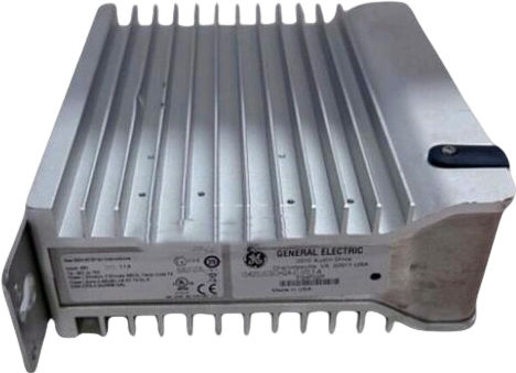 IS420UCSCH1A GE Mark VIe Sistema di controllo UCSC Controller 4 CPU Cores