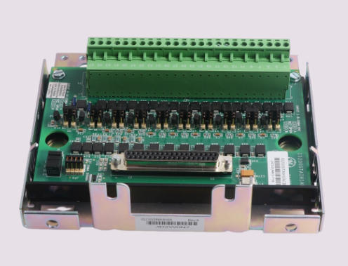 IS200SSCAH2AEC GE Mark VI Scheda terminale di ingresso analogico simplex 24 V CC