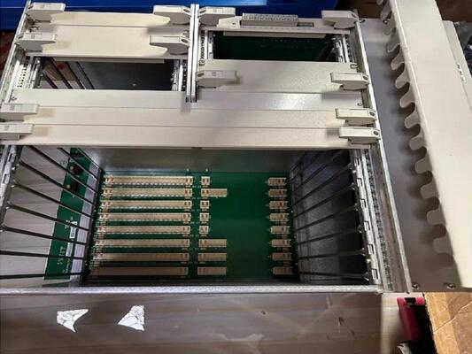 Rack di sistema ABB 89IL06A-E GJR2393500R0100 Modulo catalogo Procontrol con dimensioni 16*16*12cm e garanzia di 12 mesi