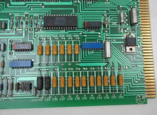 Honeywell 30731823-001 A/D Mux PLC Circuit Board 24Vdc 110mA Nuovo modulo di controllo delle condizioni