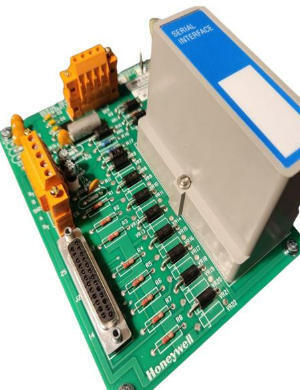 Modulo di interfaccia seriale Honeywell MC-TSIM12 con porte EIA-232/422/485, conforme al CE, firmware di fabbrica