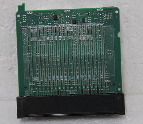 Honeywell 900A01-0102 Modulo di ingresso analogo a 8 canali per il controllo dei processi HC900