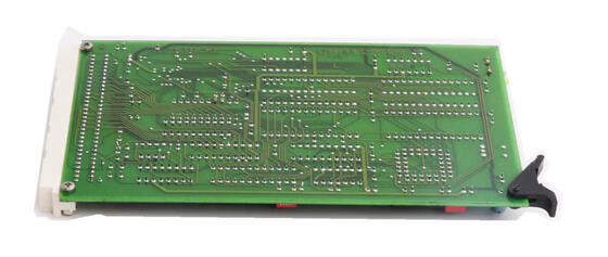 CMA123 3DDE300403 scheda PCB ABB Modulo di controllo Synpol D con potenza 24 VDC o 48 VDC e visualizzazione dello stato in tempo reale