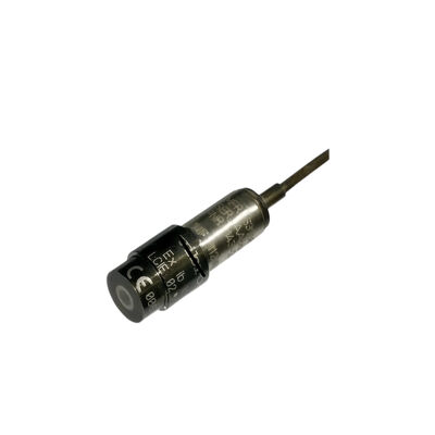 CP216 143-216-000-031 High-Temperature Piezoelectric Dynamic Pressure Sensor with Integrated Cable