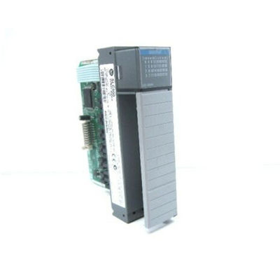 Affondamento corrente del modulo 10-50VDC dell'ingresso/uscita di Digital di Manica di 1746-OV32 Allen Bradley SLC500 32