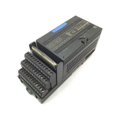 Logica discreta del modulo introdotto 24VDC POS/NEGATIVE dello SpA VersaMax di IC200MDL650 GE Fanuc (4 gruppi 8) di 32 punti