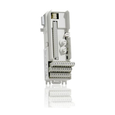 Terminali 3BSE013230R1 del segnale dell'unità 2x8 di termine del modulo del compatto di TU810V1 ABB S800