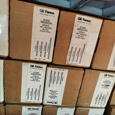 Circuito compatibile General Electric del modulo 16 dell'ingresso/uscita di fonte del blocchetto del sensore del genio di IC660BBD022 GE Fanuc GE