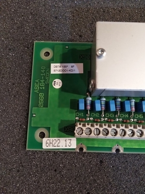 DSTA155P ABB S100 Unità di terminazione I/O Unità di connessione Pezzi di ricambio PLC 3BSE018323R1​