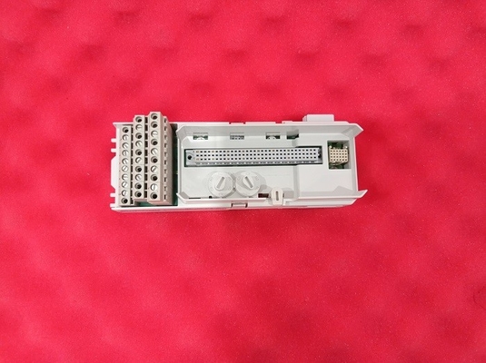Terminali 3BSE013231R1 del segnale dell'unità 1x8 di termine del modulo del compatto di TU811V1 ABB S800