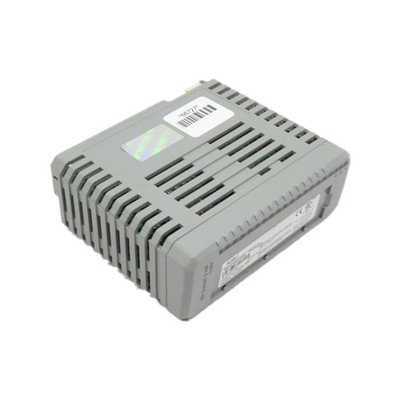 DCS 3BSE018135R1 dell'ingresso/uscita del modulo di interfaccia dello SpA AC800M Hardware DriveBus di CI858K01 ABB