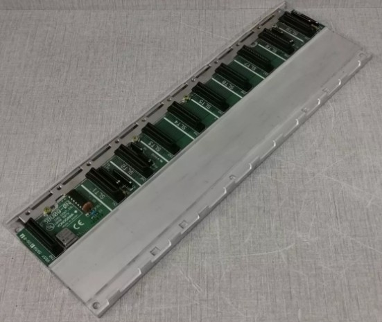 F3BU09-0NS1 YOKOGAWA Unità a 9 slot Moduli di base che ospitano vari moduli Modulo I/O