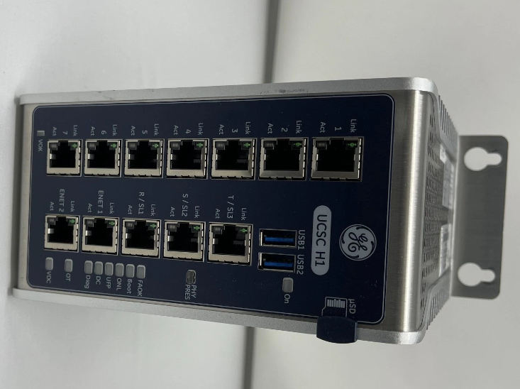 Controller GE Mark VIe IS420UCECH1B