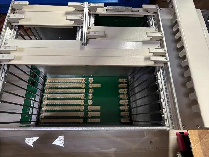 Rack di sistema ABB 89IL06A-E GJR2393500R0100 Modulo catalogo Procontrol con dimensioni 16*16*12cm e garanzia di 12 mesi