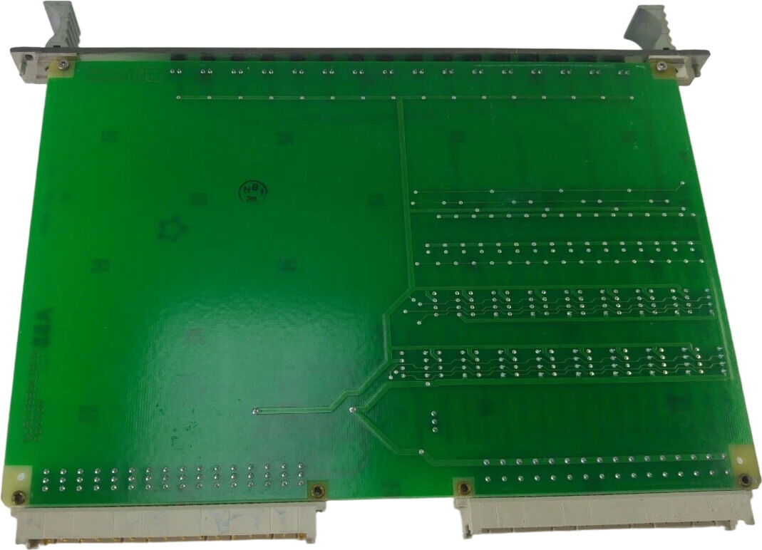 Modulo di fusione ABB 89XV01A-E con protezione da sovraccarico a corrente continua a 24 V per il bus di sistema ABB CS31