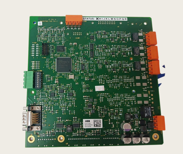 PSM0904 Modulo di controllo ABB con ingresso 100-240VAC, sei uscite binarie e rivestimento conforme
