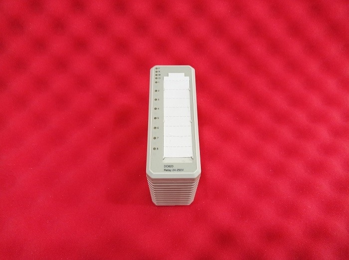 Automazione di processi 3BSE008514R1 del modulo di uscita di Manica dell'ingresso/uscita 8 di DO820 ABB S800 230V Abb
